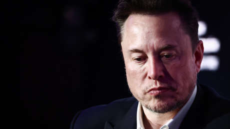 Musk advierte que superpoderosos chatbots podrían "acabar con la civilización"