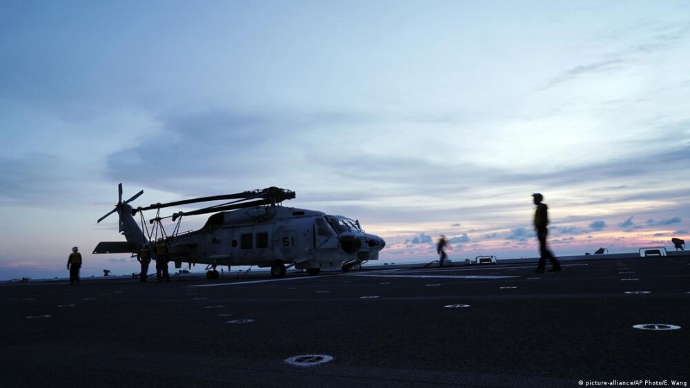 Foto simbólica de un helicóptero tipo SH-60K de Japón