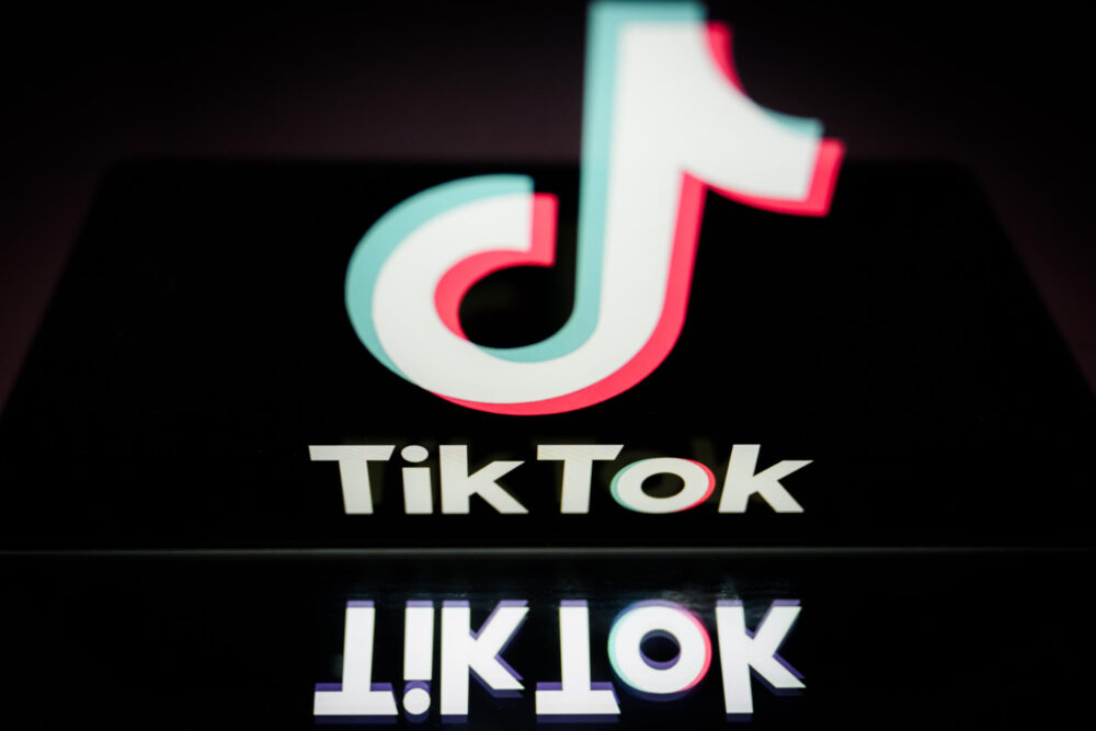 TikTok lleva meses en el punto de mira de las autoridades estadounidenses, que temen que la plataforma de vídeos permita a Pekín espiar a sus 170 millones de usuarios en Estados Unidos