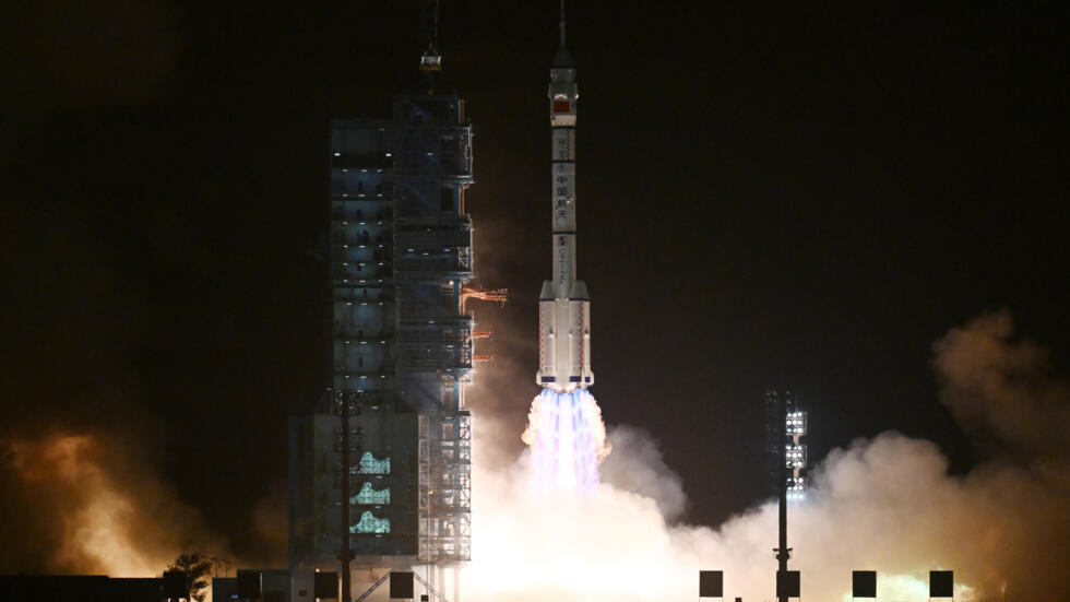 Despegue de la misión Shenzhou-18, el 25 de abril 2024 en Jiuquan (China)