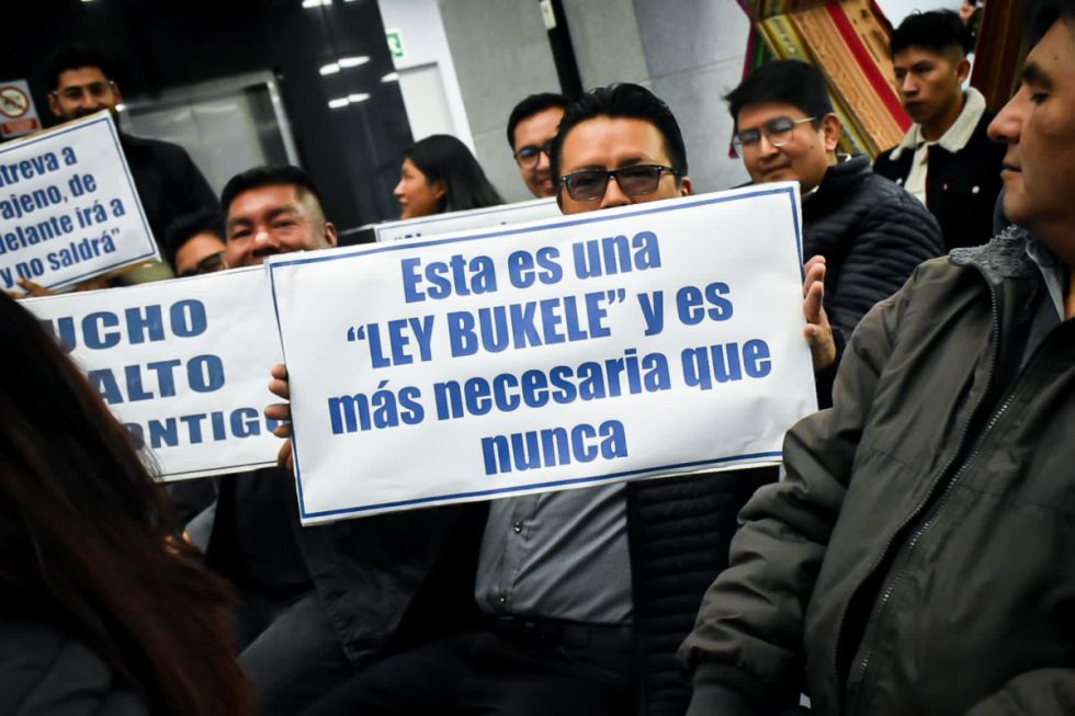 El expresidente Rodríguez Veltzé cuestiona proyecto de ley "Lo ajeno no se toca"