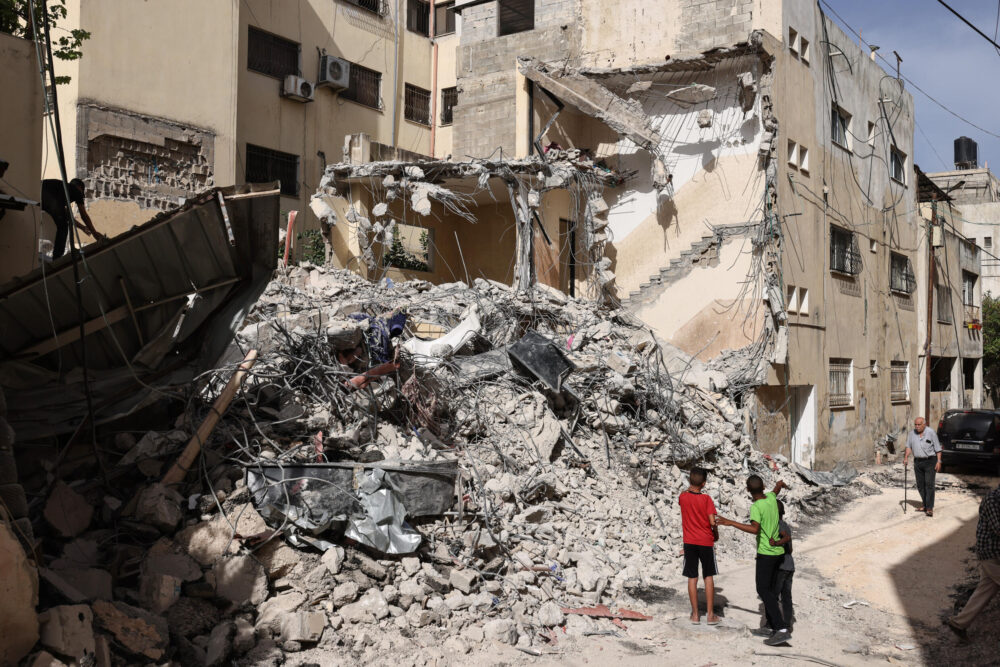 Numerosos edificios fueron destruidos o dañados durante la incursión de dos días de las tropas israelíes