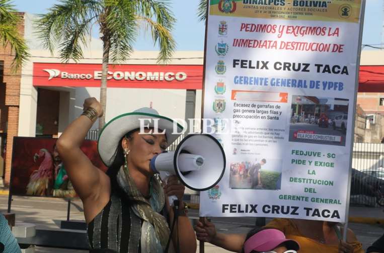 Protesta por el alza de precios de la canasta familiar/ Foto: Juan Carlos Torrejón