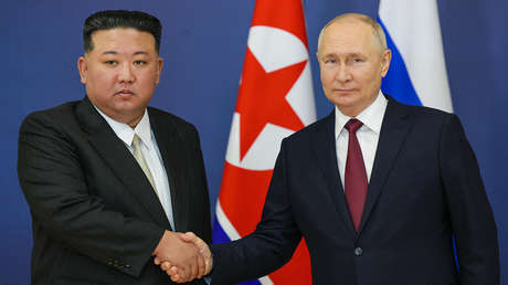 Reunión oficial entre Vladímir Putin y Kim Jong-un en Pionyang