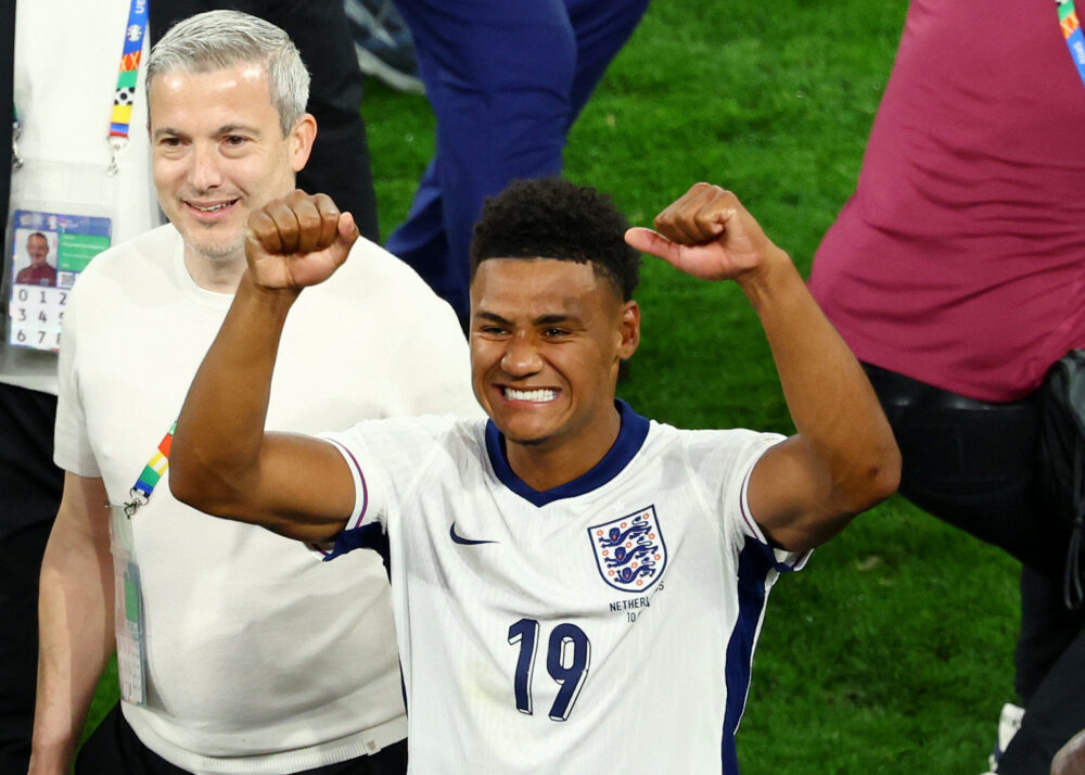 La historia de Ollie Watkins, el compañero del Dibu Martínez que marcó el golazo agónico con el que Inglaterra se clasificó a la final - Infobae