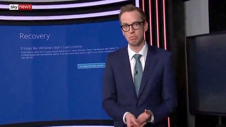 VIDEO: Presentador de Sky News muestra cómo la avería informática global afectó al canal