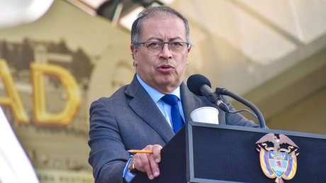 Petro acusa a funcionario de acomodarse a la "olla de corrupción" en Colombia