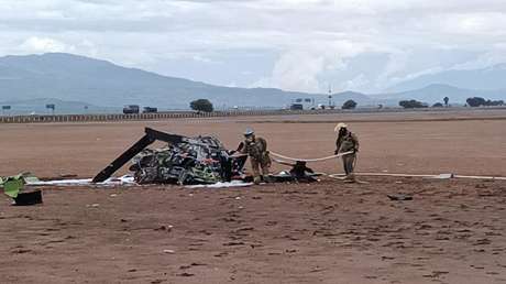 Cuatro heridos al desplomarse un helicóptero en Jalisco