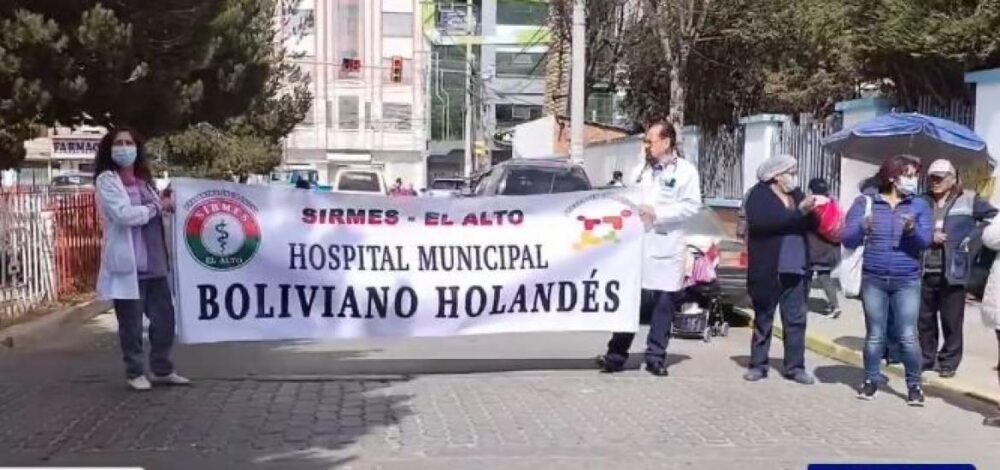 Protesta del personal del hospital Holándes. Foto: Captura de video. 