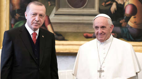 Erdogan habla con el papa de la decadencia moral en los JJ.OO. y el asesinato de Haniya