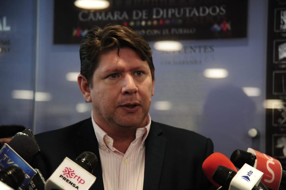 Diputado Gutiérrez exige investigar declaraciones de consejero Molina - El Diario - Bolivia