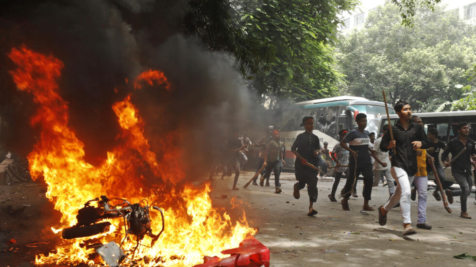 Manifestación en Dacca, el 5 de agosto de 2024.