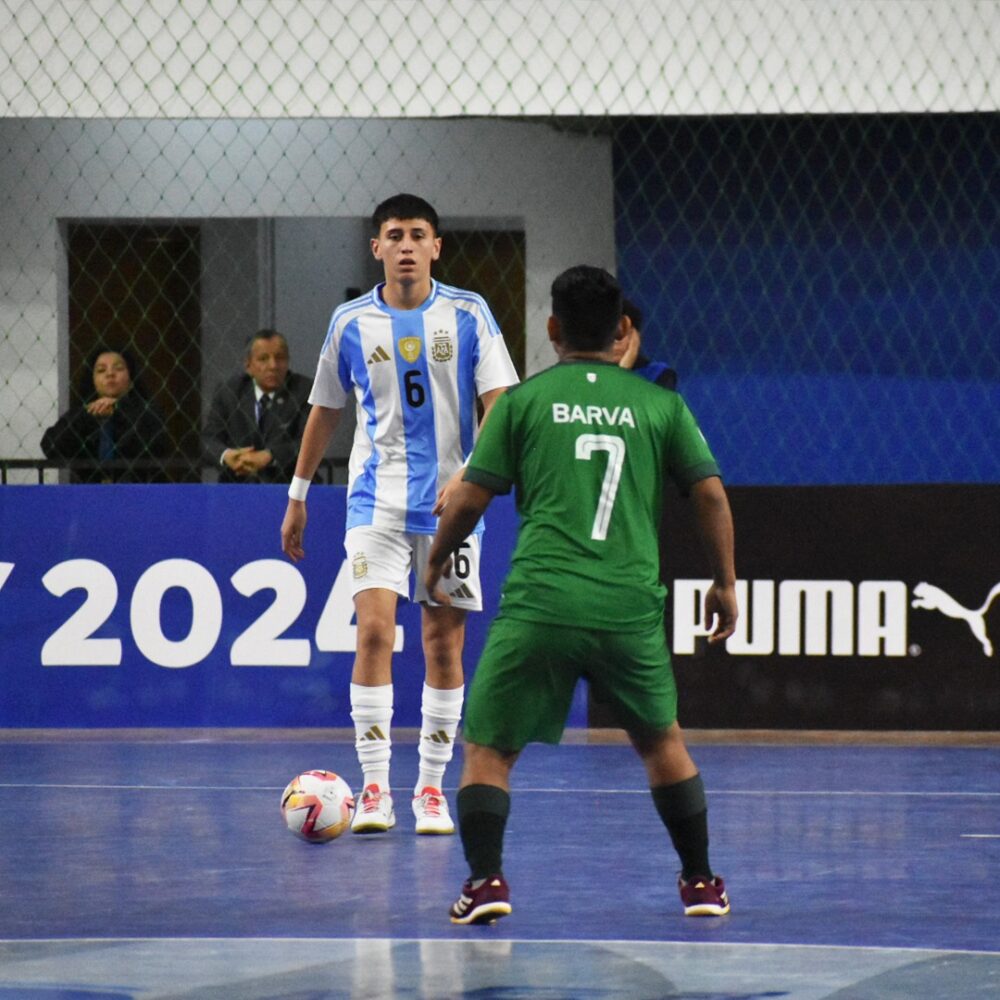 La Razón Digital on X: "Futsal: Bolivia Sub-17 cae ante Argentina (7-1) en semifinales Lea la nota completa: 👉https://t.co/xw4BTRcoRJ #Polideportivo https://t.co/IEl8tXHZpY" / X