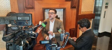 Senador Morón: «Sean evistas o sean arcistas, son masistas que nos llevaron al despeñadero a los bolivianos»