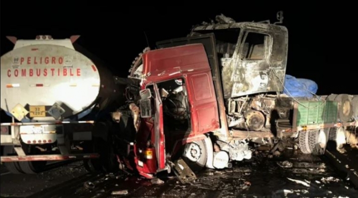 Accidente en la vía de Patacamaya a Tambo Quemado deja un muerto y dos heridos