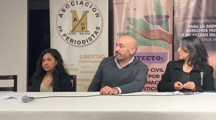 Periodistas reflexionan sobre la cobertura en comicios y la violencia en los procesos electorales