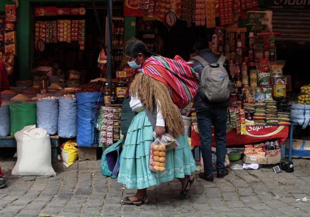 Amenaza de marchas y bloqueos ocasionan alza de precios de alimentos en el mercado