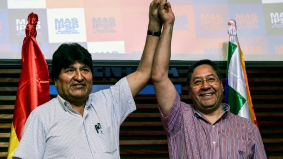  El expresidente boliviano Evo Morales (I) y el hoy presidente de Bolivia, Luis Arce (D), juntos en Buenos Aires, el 27 de enero de 2020. Ambos en el partido político Movimiento Al Socialismo (MAS).