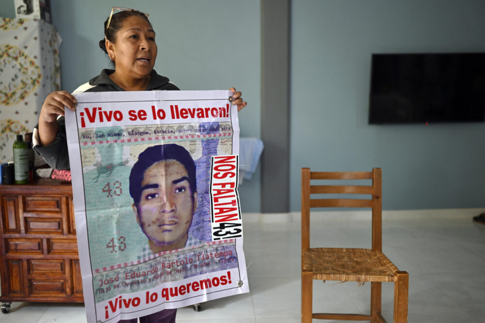 Maria de Jesus Tlatempa, madre de Jose Eduardo Bartolo Tlatempa, uno de los 43 estudiantes desaparecidos en 2014 de la escuela rural normalista de Ayotzinapa