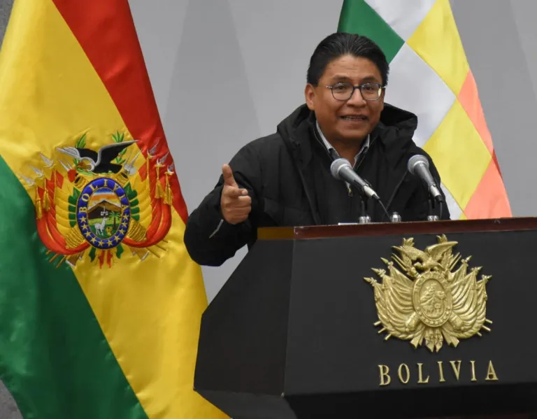 Lima anuncia procesos a quienes “destruyeron la inocencia de niñas» y “robaron” a los pueblos boliviano y venezolano