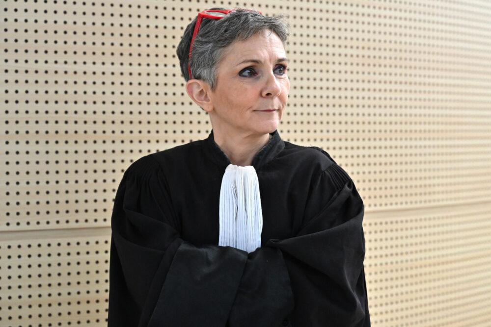 Béatrice Zavarro, la abogada de Dominique Pelicot, en el tribunal de Aviñón, en el sur de Francia, el 2 de octubre de 2024.