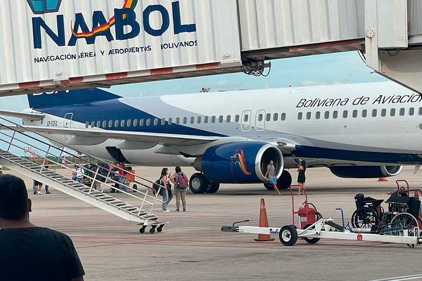 Suspenden autorización de despegues y aterrizajes en el aeropuerto de Rurrenabaque