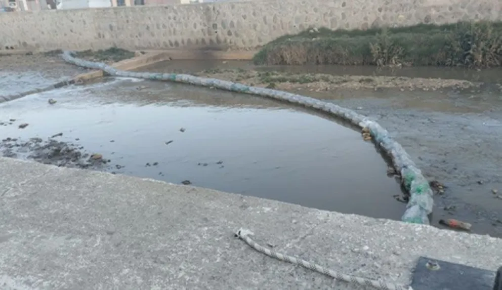 La biobarda colocada en el río Seco, que fue robada. Foto: Erbol