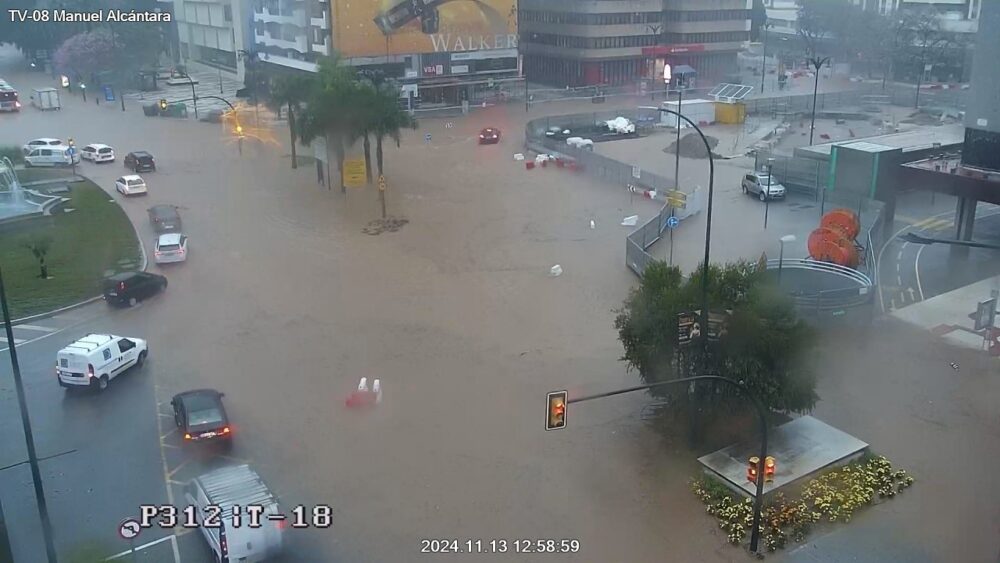 Calles anegadas en el centro de Málaga.