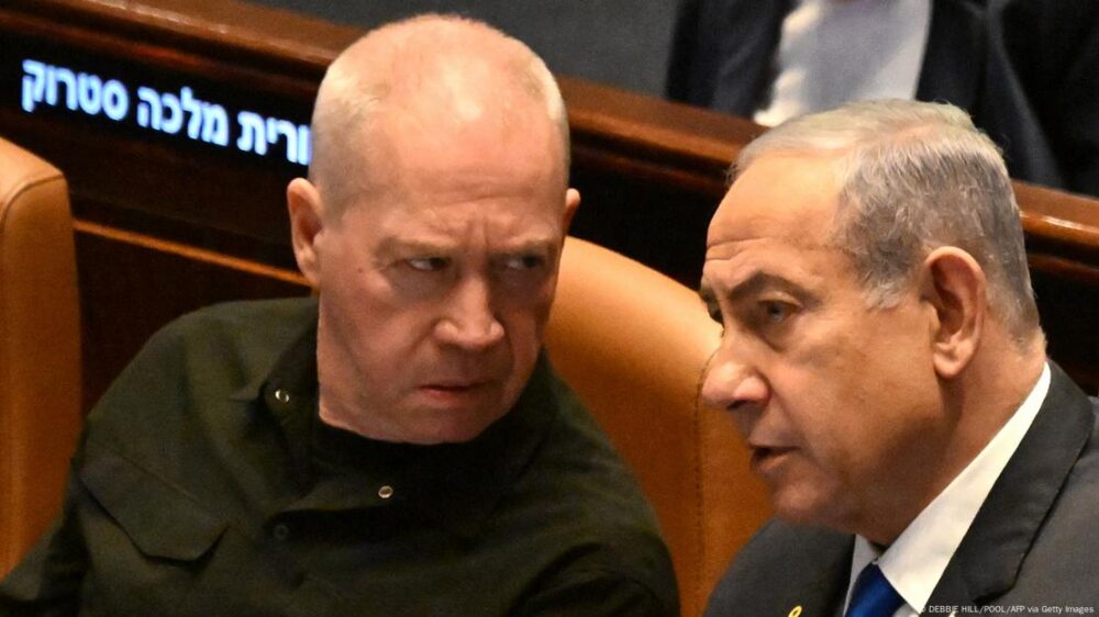 El primer ministro de Israel, Benjamín Netanyahu, con el entonces ministro de Defensa Yoav Gallant, en una imagen de archivo.