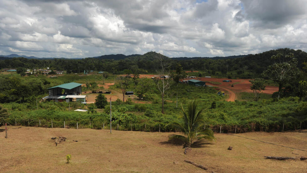 Vista parcial del "Campo Las Crucitas", a unos 200 km al norte de San José, donde la canadiense Infinito Gold proyectaba explotar una mina de oro, antes de que Costa Rica prohibiera, en 2010, la minería a cielo abierto