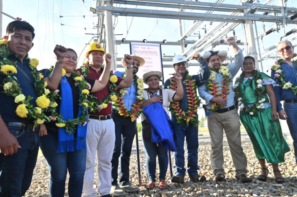 En Beni amplían sistema eléctrico y entregan puentes, Arce asegura que con obras se responde a desestabilizadores