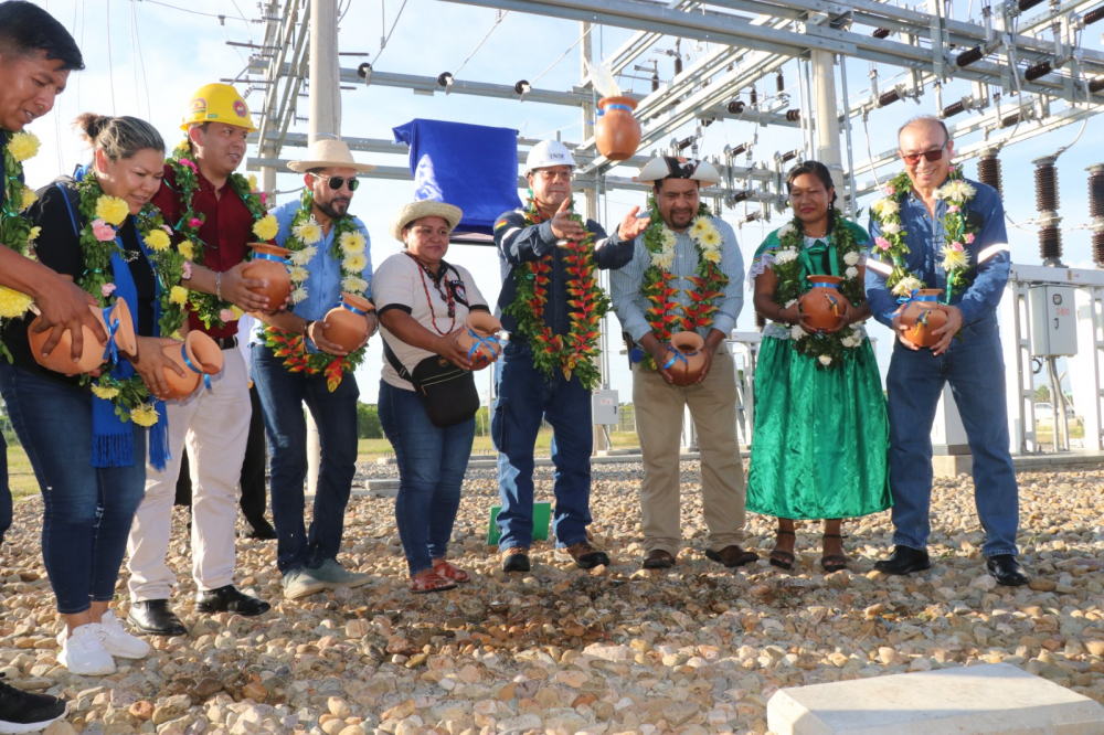 Inauguran nuevo nodo de retiro en media tensión en la subestación eléctrica paraíso del Beni