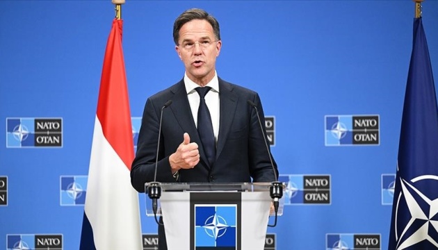 Rutte: La OTAN debe ayudar a Ucrania a poner fin a la guerra mediante negociaciones, pero