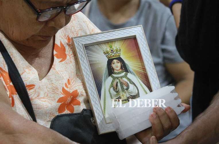 La bendición es importante para los peregrinos | Fotografía: Ricardo Montero