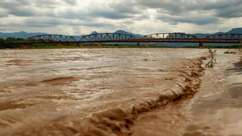 Alerta Naranja hasta el domingo por posible crecida de 8 ríos 