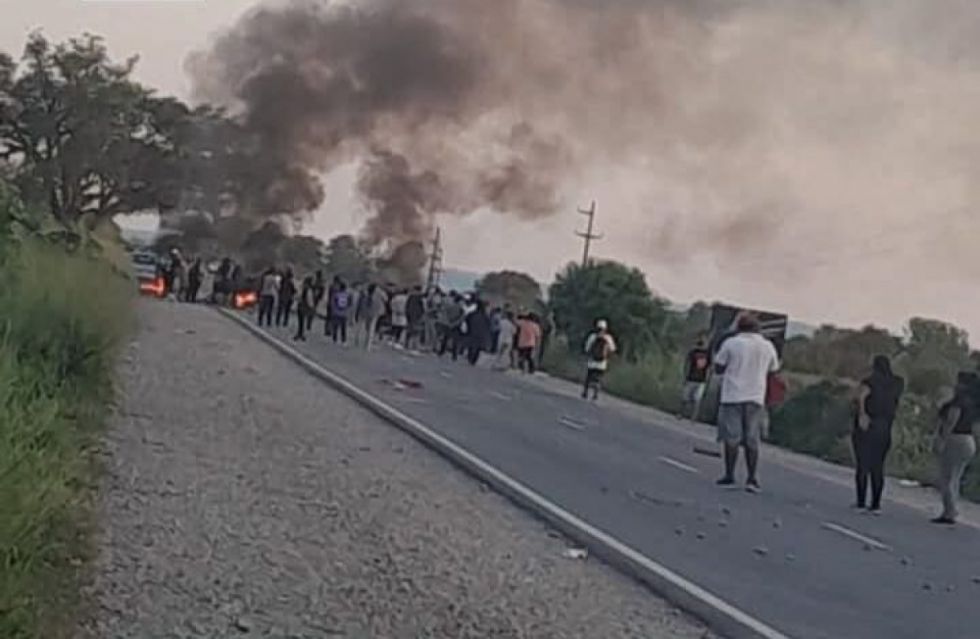 Un muerto por enfrentamientos entre bagayeros y gendarmes en frontera con Argentina