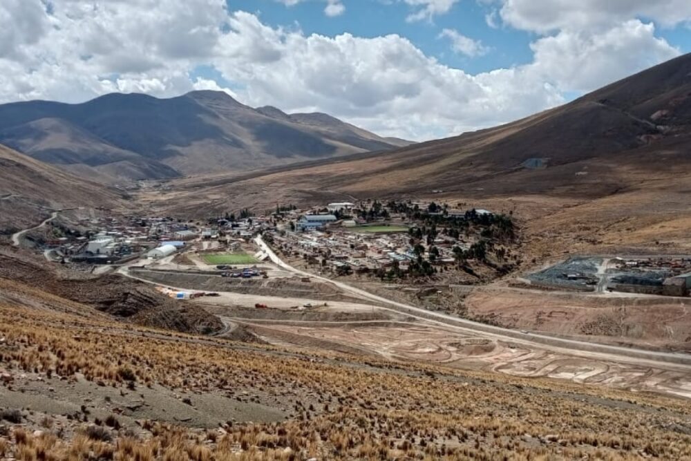 Gabinete autoriza firma de crédito para la construcción y puesta en marcha de la Planta Refinadora de Zinc de Oruro