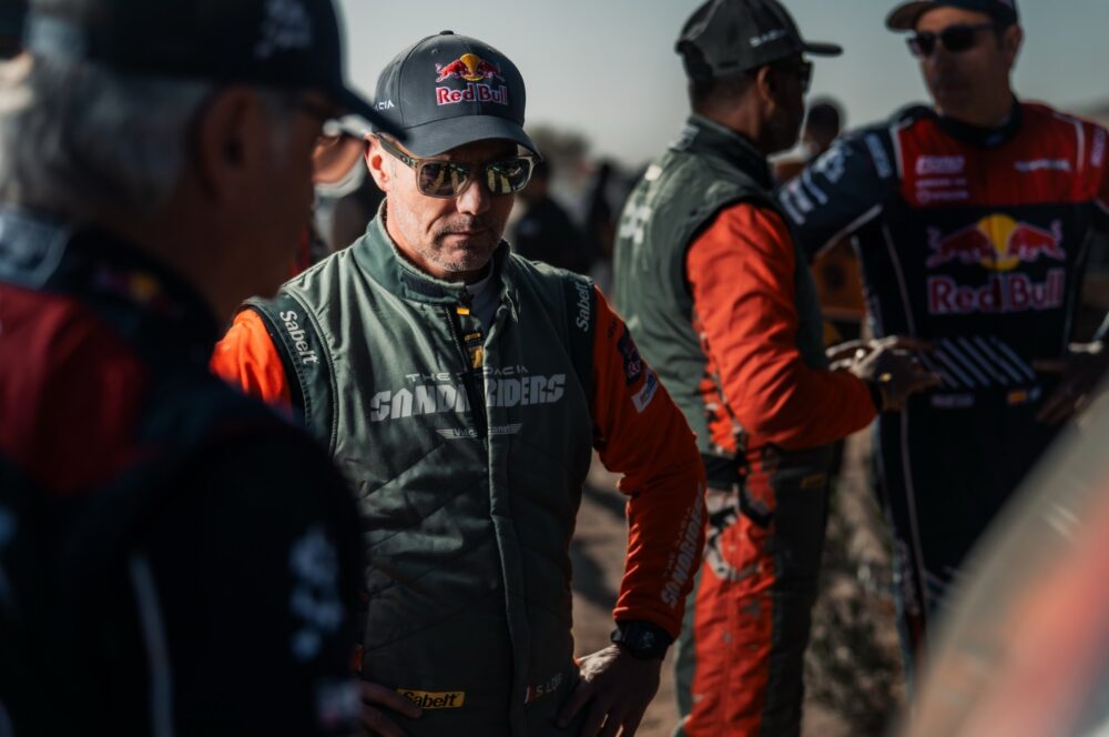 Loeb no está de acuerdo con la decisión de la FIA de excluirlo del Dakar.