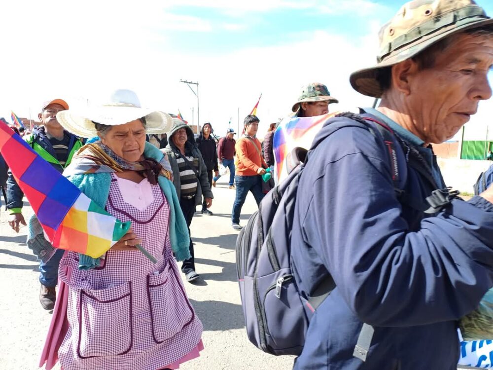 Dirigente campesino denuncia que elevaron a Bs 100 cuota para marcha evista y que cada movilizado recibe hasta Bs 400