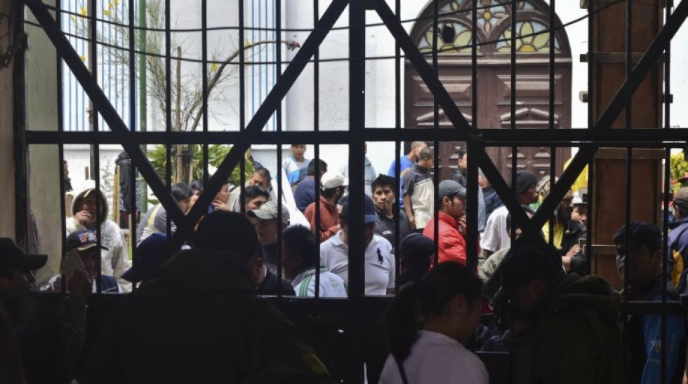 Vista de la puerta de ingreso de la cárcel San Pedro de La Paz.