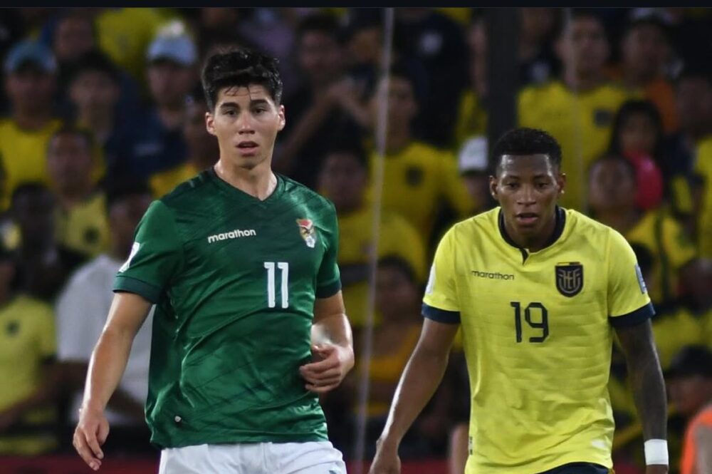 Óscar López juega en el Mallorca de España y ya debutó en Eliminatorias