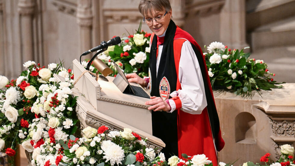 La obispa Mariann Edgar Budde en la catedral nacional de Washington el 21 de enero de 2025