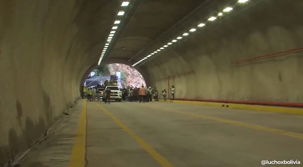 Inauguran el túnel de Incahuasi, Arce afirma que la obra demuestra “quién es el que administra mejor la economía”