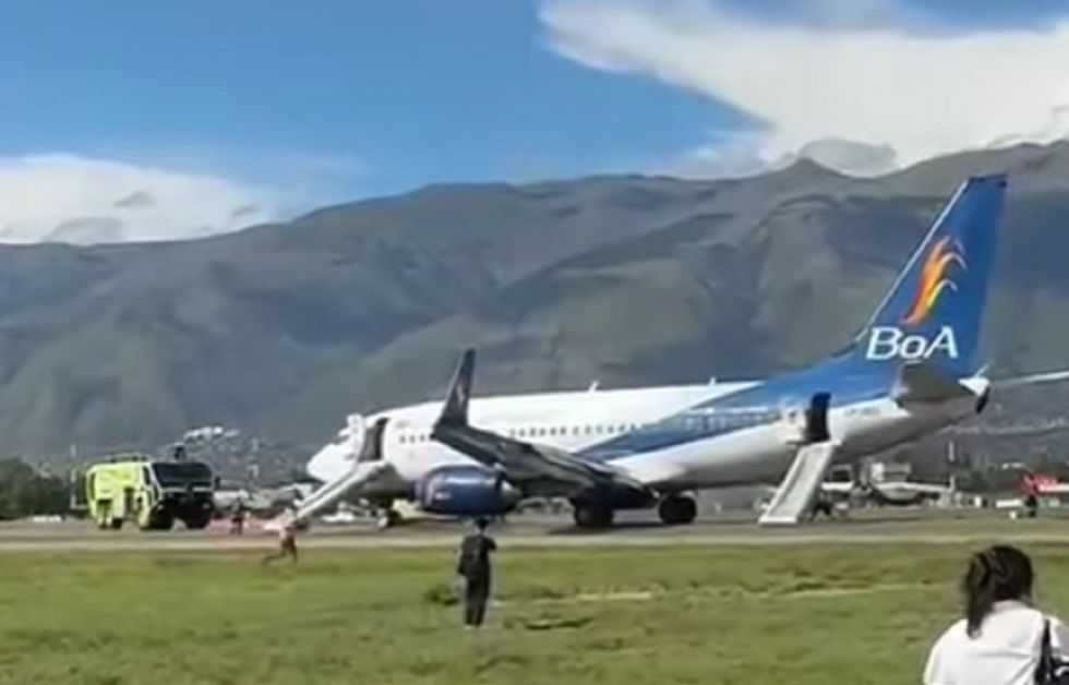 El avión de Boliviana de Aviación (BoA) luego del incidente en Cochabamba.