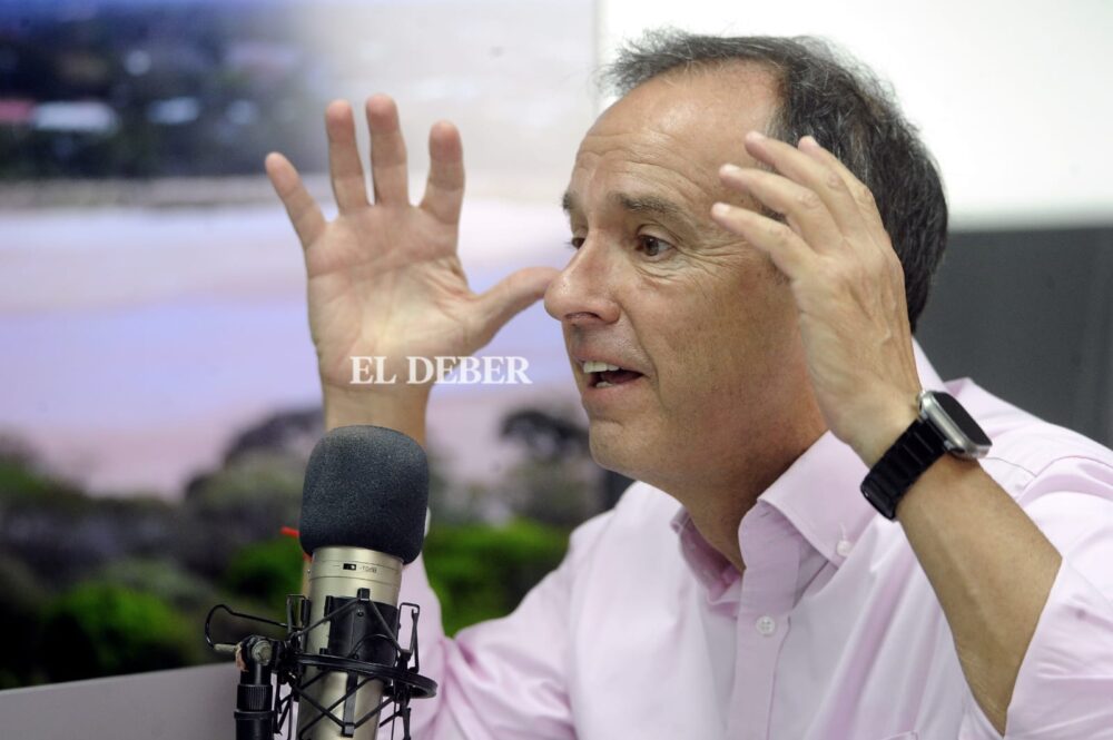 Jorge 'Tuto' Quiroga fue entrevistado en EL DEBER Radio / Foto: Enrique Canedo