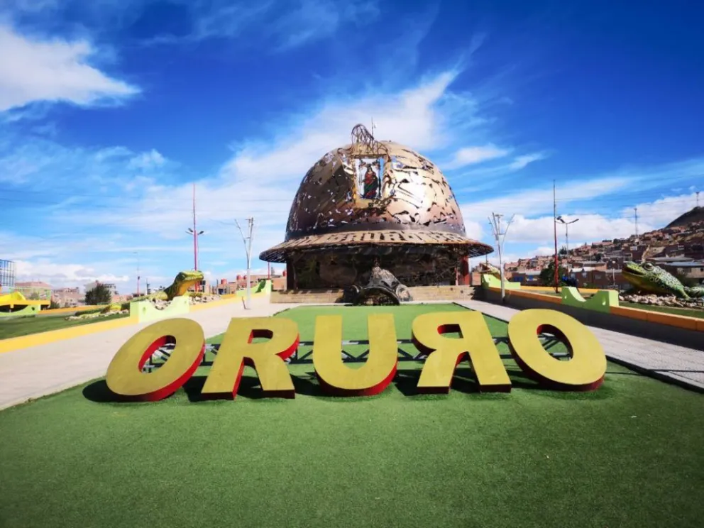 El casco minero, característica de Oruro. Foto: ASFI