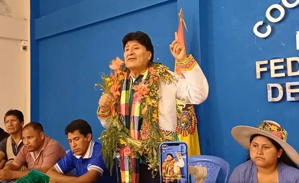 Evo Morales, expresidente de Bolivia, se dirige a las organizaciones de Arque. Foto: Captura