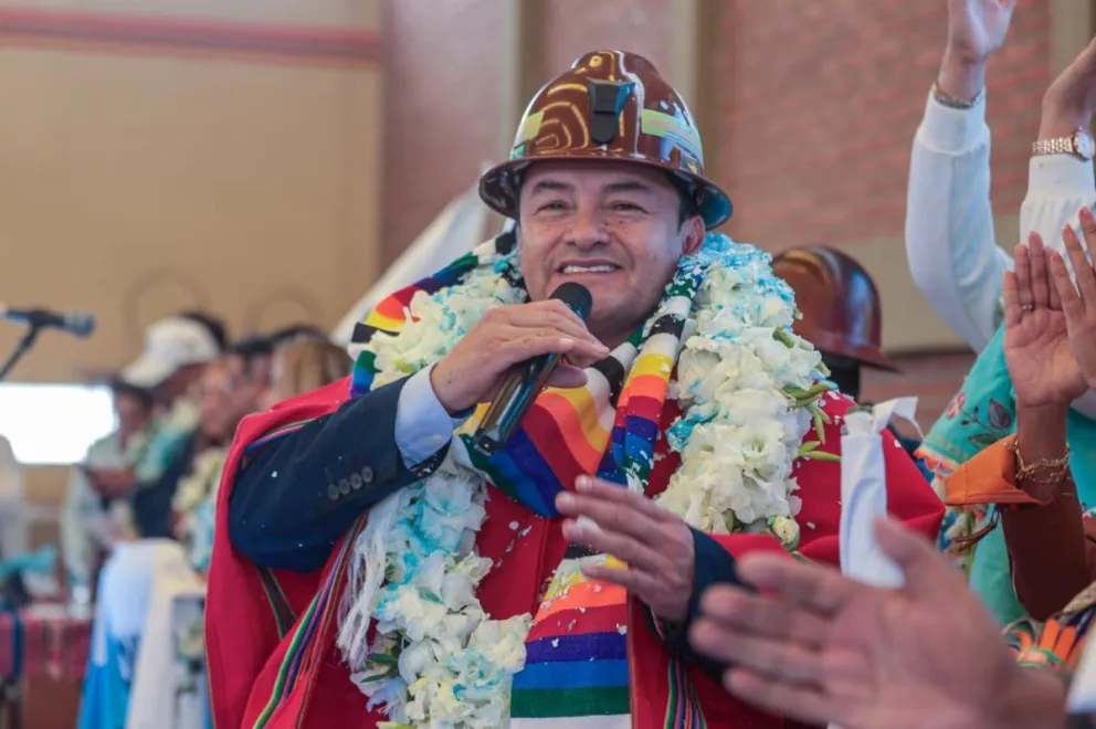 Fernández, durante una actividad proselitista. Foto: Prensa Alcaldía de Santa Cruz 