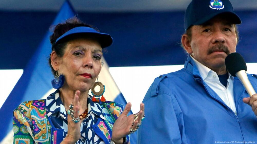 Daniel Ortega y Rosario Murillo.