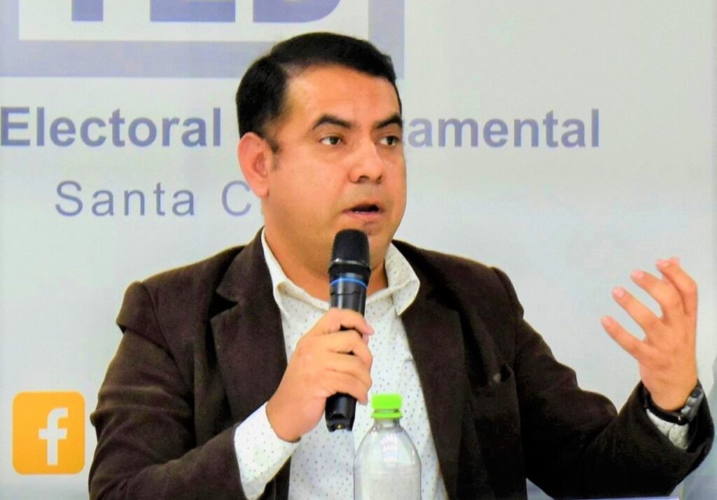 El vicepresidente del TSE, Francisco Vargas, en un evento público. / Foto: TSE.